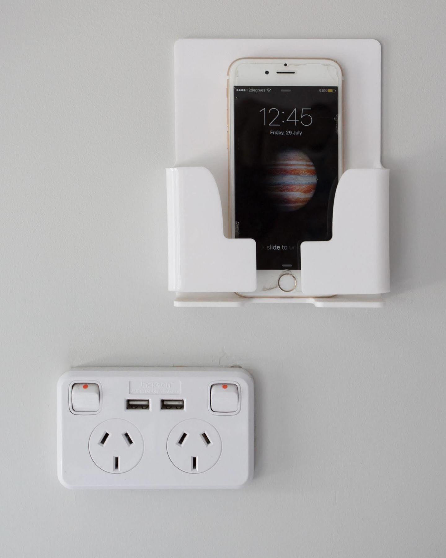 Hostel Urbanz Christchurch Zewnętrze zdjęcie A phone holder